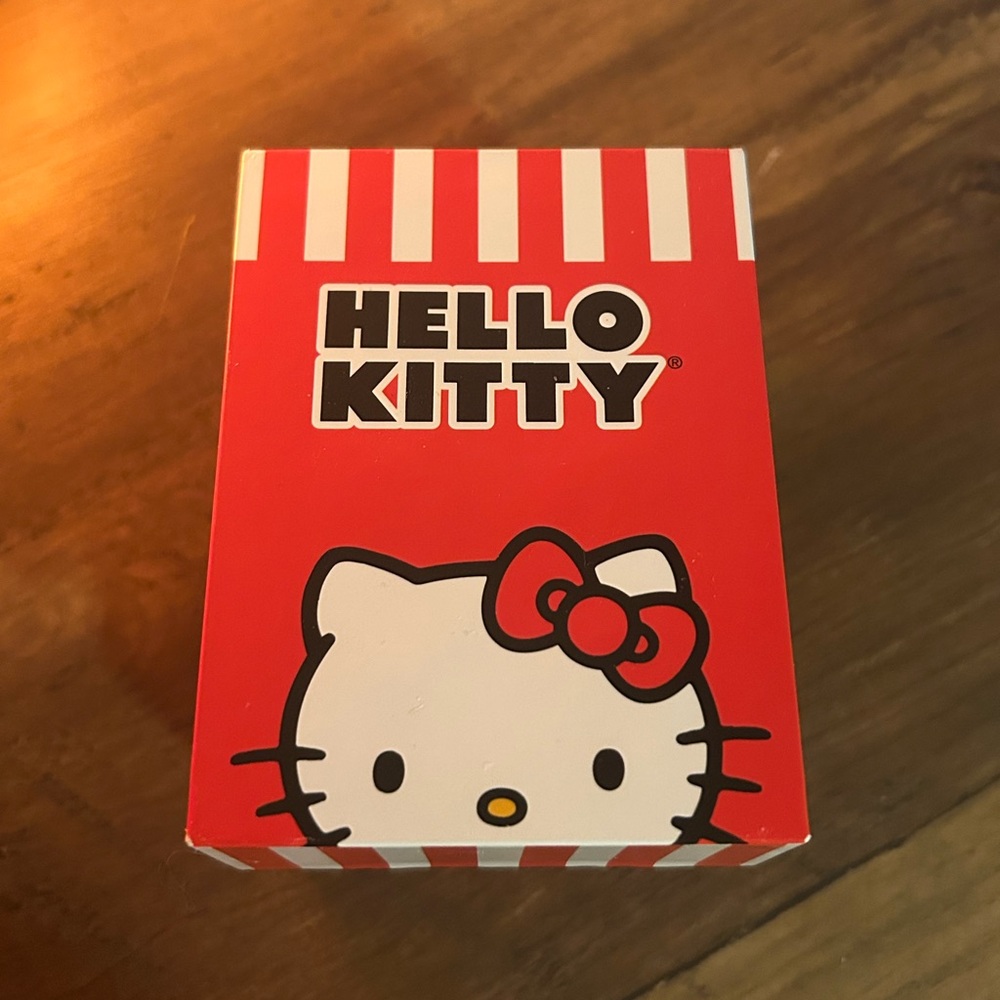 Hello Kitty Watch with Brown and Black Strap - Picture 4 of 10